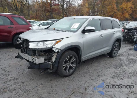 2018 Toyota Highlander Le из США, поврежденный, VIN 5TDBZRFH8JS886924